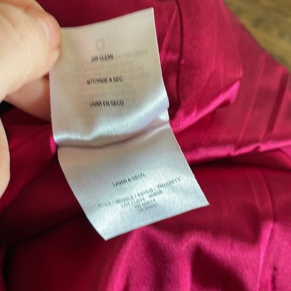 Tahari fuschia dres - Picture 10 of 10